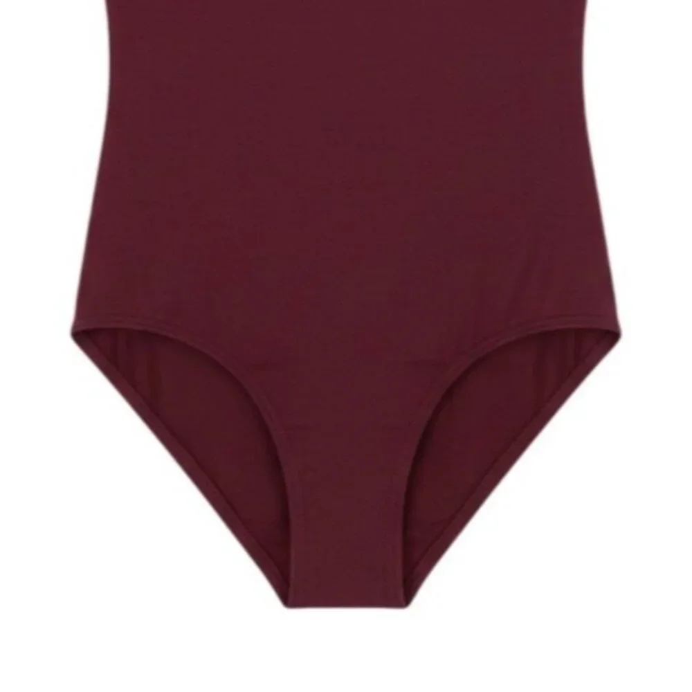 Capezio Childs S 4-6 Short Sleeve Scoop Neck Leotard Bodysuit Burgundy